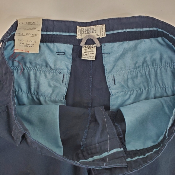 Free Planet Mens Navy Blue Chino Shorts Size 32 - Picture 5 of 8